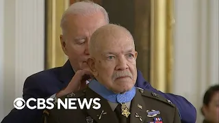 Biden awards Medal of Honor to retired Col. Paris Davis