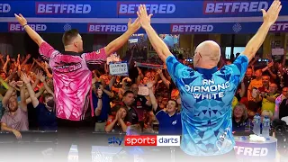 SOUND ON 🔊 Fans enjoy 'Sweet Caroline' at the Darts in incredible moment!