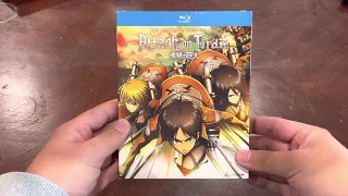 Attack on Titan: The Complete First Season Blu-ray Unboxing