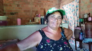 VISITANDO A CASA DA DONA ROSA