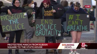 Large crowd of protesters grows as it moves through Boston