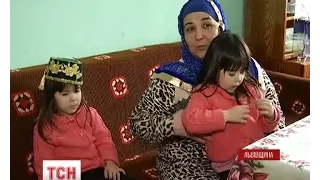 Як родина кримських татар звикає до життя на Львівщині  після анексії
