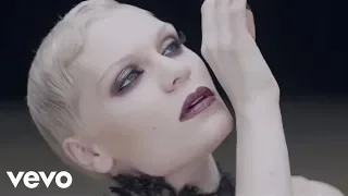 Jessie J - Thunder (Official Video)