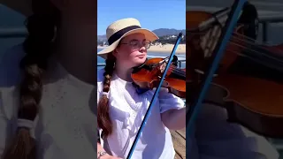 Teen violinist in Santa Monica #shorts #losangeles #california #cover #short #youtubeshorts