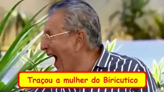 Carlos Alberto morrendo de rir com o Paulinho Gogó 23