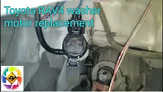 Toyota RAV 4 windshield washer motor replacement --  замена моторчика омывателя