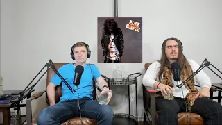 Poison - Alice Cooper | College Students' FIRST TIME REACTION!