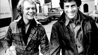 BEST FRIENDS - PAUL MICHAEL GLASER & DAVID SOUL / STARSKY & HUTCH