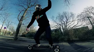 ELECTRIC SKATEBOARD CUSTOM BOARDS - AT SPEED IN THE CITY OF PARIS