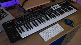 M-Audio Oxygen 61 MK4: Unboxing & How To Install 🎹