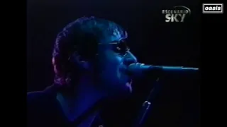 Oasis - Wonderwall (Best Ever Live Version) HQ