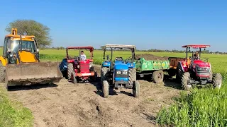 JCB 3dx Loading Mud क्या जोर लगाता है ये  Sonalika 60 Stuck in Mud Pushing by JCB 3dx Xpert Machine