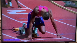 Muzala Samukonga wins the 400m Heat 3 at the Athletics World Championships in Oregon 2022