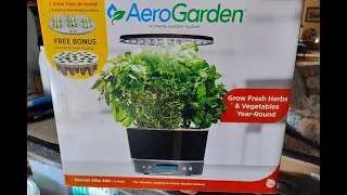 Using the AeroGarden Seed Starting System to Start Onion Seedlings