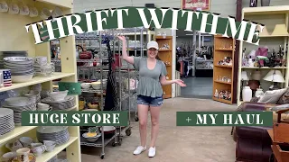HUGE STORE! THRIFTING HOME DECOR + THRIFT HAUL | SEE MY STYLED HAUL | Vintage Home Decor | Goodwill