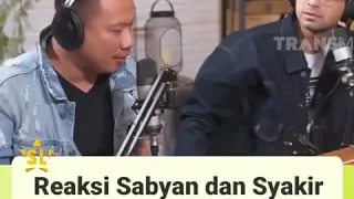 Reaksi sabyan dan syakir daulay liat vicky berbicara seperti lagi tausiah