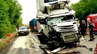 Brutal TRUCK CRASH - Crazy Truck Accident Compilation Part.3