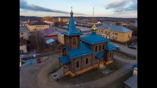 Один день из жизни сельского священника. Красивый храм в соседнем селе. Свет без электричества.