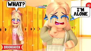 I SPIED ON MY BULLY AT THE RICH KIDS SCHOOL IN ROBLOX BROOKHAVEN!