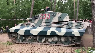 Original Tiger II Maybach SOUND 2018 - Königstiger Panzerkampfwagen VI in Fahrt