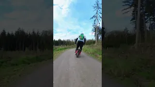 Fast Gravel Ride 💨 Chasing a Veteran Sherman-S Electric Unicycle #euc #veteransherman #kingsongs