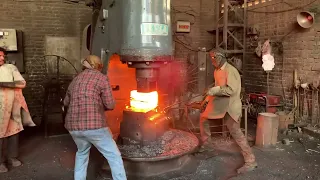 Heavy Forging Process of Big Steel Plate