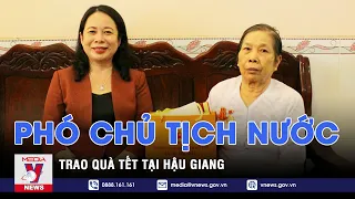 Phó Chủ tịch nước trao quà Tết tại Hậu Giang – Tin thế giới – VNEWS