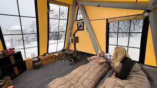 WE BUILT A FINNISH BATH FROM LAVA STONES IN THE SNOW CAMP