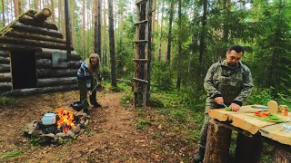 НОЧУЕМ В ХИЖИНЕ | ХОДИЛИ НА РЕКУ | ТРАПЕЗА ОТШЕЛЬНИКОВ ИЗ ЧУГУНКА