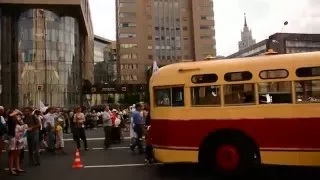 Парад автобусов (Москва, 08 августа 2015 года).