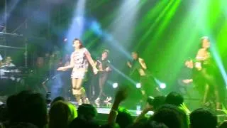 What You Waiting For (Mizz Nina) - Around The World Concert 2013 by teknosual