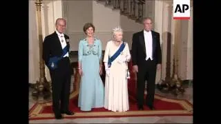 Queen Elizabeth II and President Bush at White House banquet