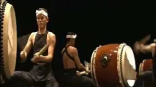 Kodo Performing Miyake ｢鼓童の木遣り～三宅」