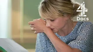 Carey Mulligan In Tears Learning About Her Grandfather's Experience in WWII | My Grandparents' War