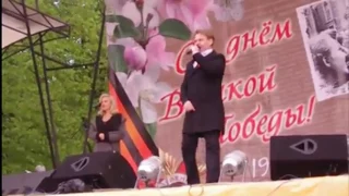 В День Победы в Клинцах состоялся концерт А. Добронравова