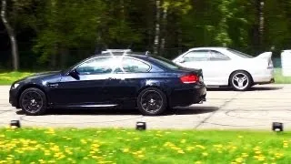 BMW M3 E92 vs Nissan Skyline GTR 33 Drag Race Viertelmeile Beschleunigungsrennen Acceleration