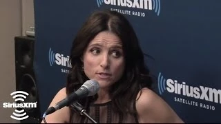 Julia-Louis Dreyfus "Larry David and I became friends because of our misery" // SiriusXM