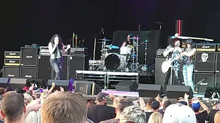 Quiet Riot - Cum on Feel The Noize/Metal Health (Live) - York Fairgrounds - York, PA  -  7/25/23