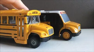 Thomas Built Buses Saf-T-Liner C2 Diecast Review