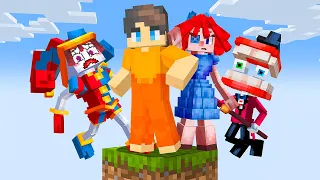 Locked on ONE BLOCK with POMNI, CAIN and RAGATHA! (The Amazing Digital Circus Minecraft)