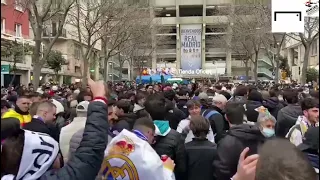 Real Madrid Fans Sings " Where is Leo Messi" Outside Santiago Bernabeu !! Laliga !! Fan View!!