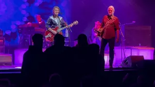 Blue Rodeo Stops Concert to Scold Security For Excessive Force Towards a Dancer in Vancouver, 2022