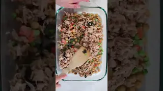 VEGAN TUNA CASSEROLE 🥘 I veganized one of my FAVE childhood meals 🥹