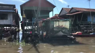 Floating house/ Floating Village/Tonle Shab lake