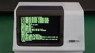 Tiny DEC VT-102 model containing an ESP32 emulating a PDP11 running 2.11BSD