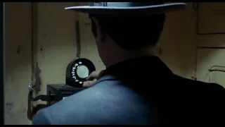 Drive (2011) opening scene but it is actually Le Samouraï (1967)