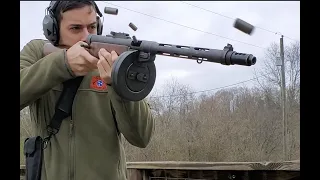 Shooting the Suomi M/31 Machine Gun