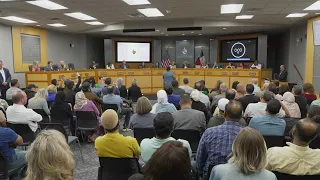 Plano, Texas school board meeting packed with crowd discussing sexually explicit books