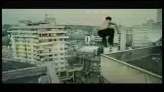 First Parkour video on youtube!!!Movie B13 Parkour District 13 D3 David Belle French!