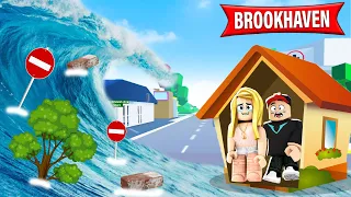 BROOKHAVEN ZOSTAŁO ZALANE PRZEZ TSUNAMI! (Roblox) | Vito i Bella